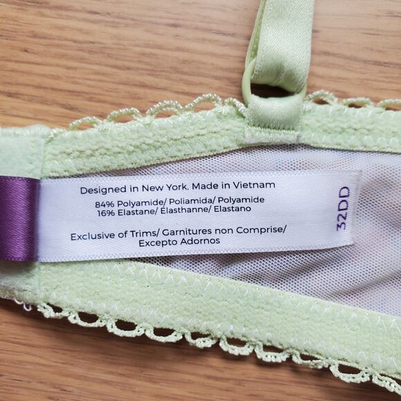 Adore Me Green Floral Semi-Sheer Bra - Picture 12 of 12